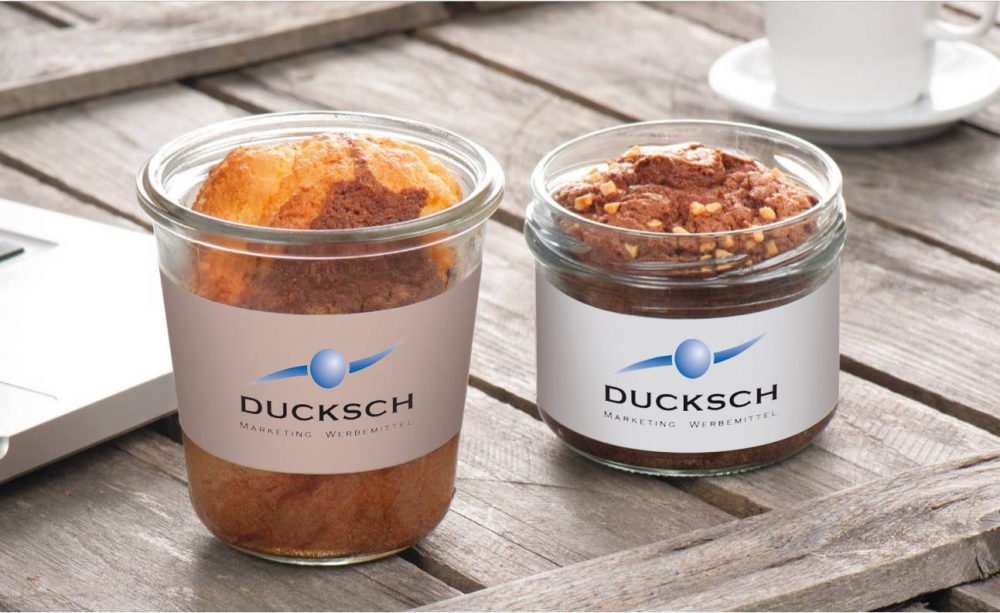 besondere_give_aways_kuchen_im_glas_geschenk.jpg