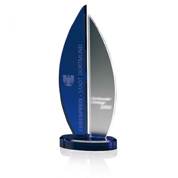 acryl_pokal-2-farbig-graviert-bedruckt